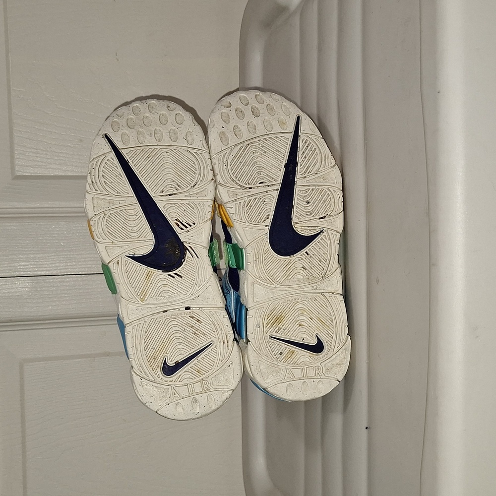 Nike "Air More Up Tempo Kaleidescope" basketball slip-on sneakers - 1 ½ - Picture 6 of 9